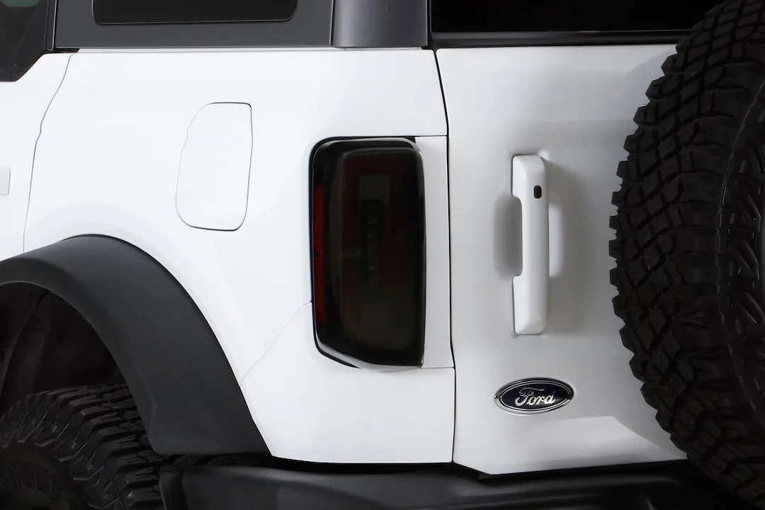 GT160 – GT STYLING Tail Light Cover, Solid Smoke Acrylic Set Of 5 With Tail Light Cover/ Corner Marker And 3rd Brake ...